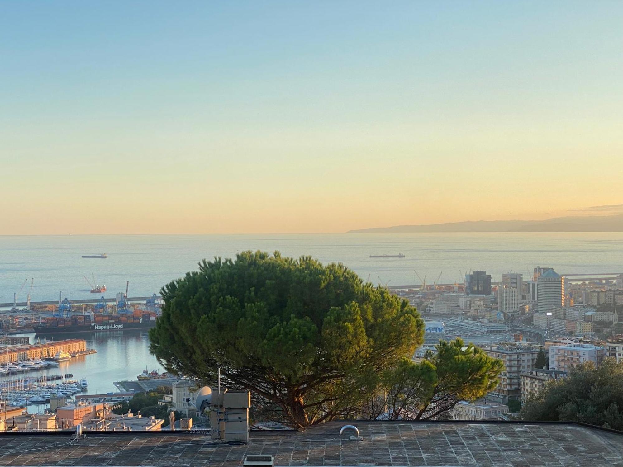 Apartament Genoa View & Hiking In Italian Riviera Zewnętrze zdjęcie
