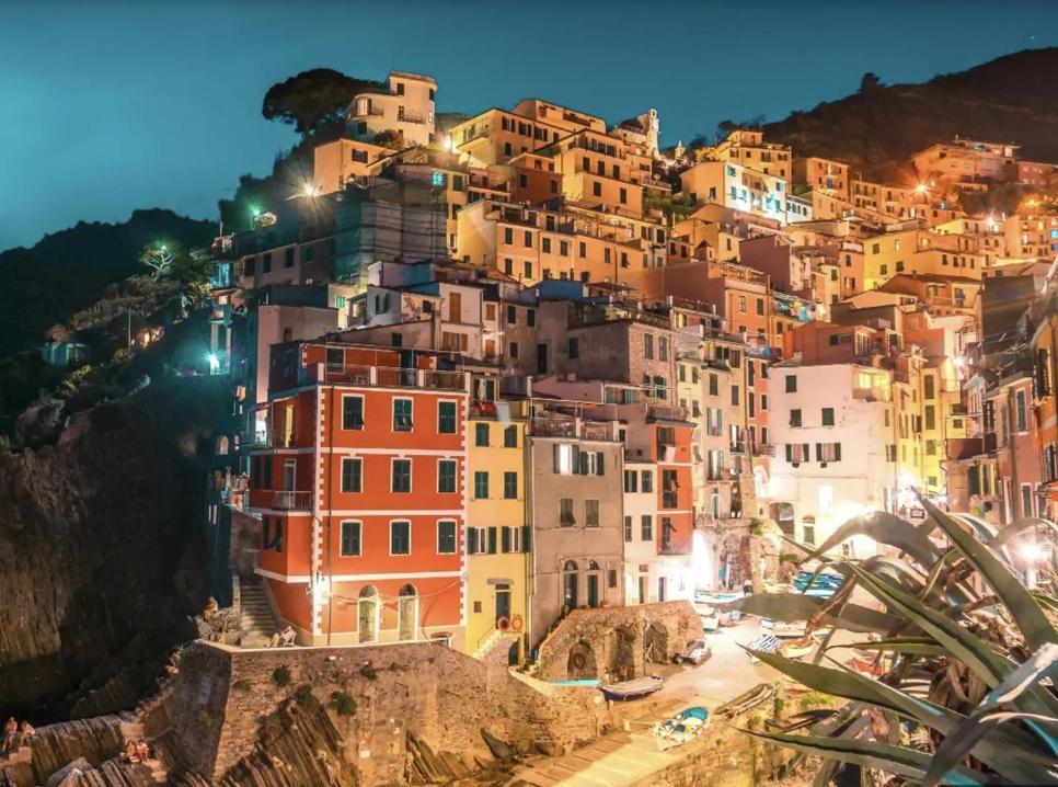 Apartament Genoa View & Hiking In Italian Riviera Zewnętrze zdjęcie