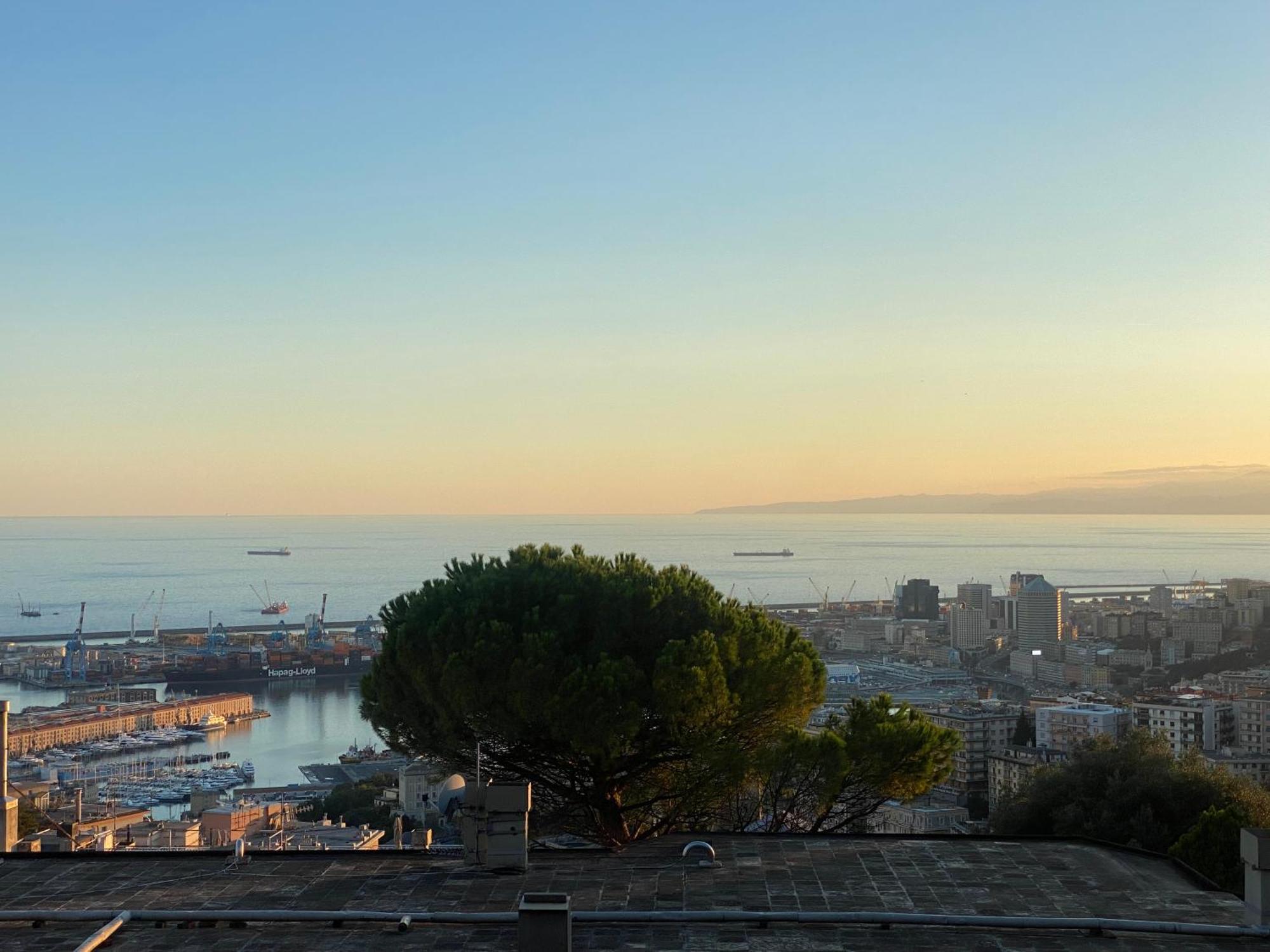 Apartament Genoa View & Hiking In Italian Riviera Zewnętrze zdjęcie